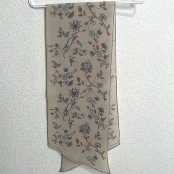 Floral Silk Blend Ivory Blue Pink Floral Print Accent Scarf Hair Tie - Picture 8 of 10